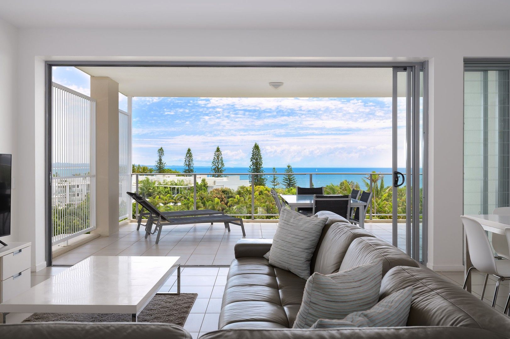 4/3-5 Ocean View Parade, Rainbow Beach QLD 4581, Image 0