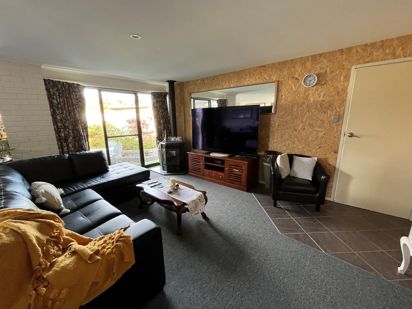 1 bedrooms House in Unit 1/19 Jones Parade LEWISHAM TAS, 7173