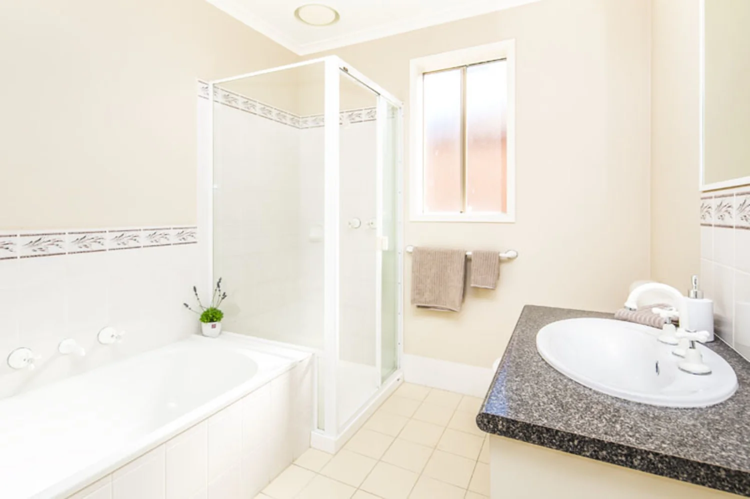 Additional image 6 of 25 McTaggart Street, Kensington VIC 3031