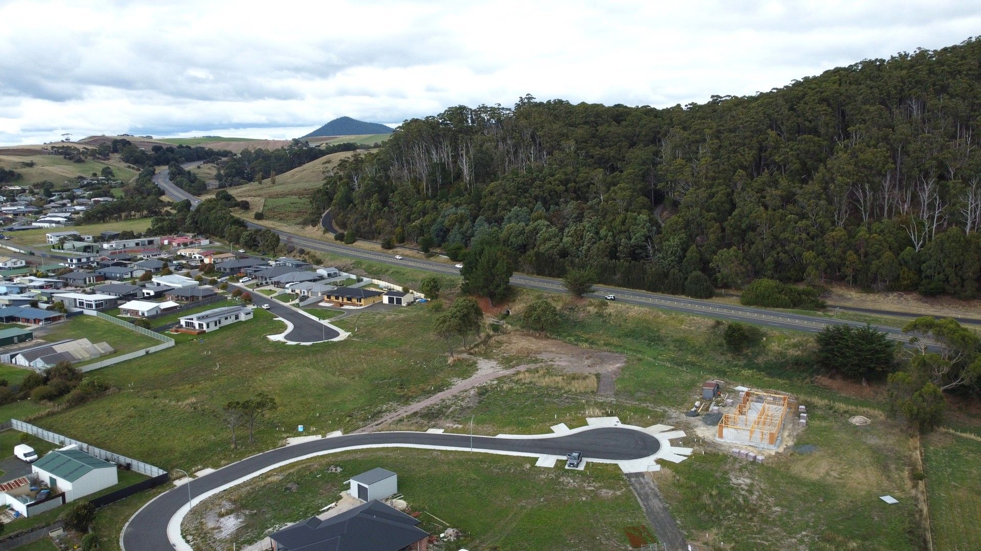 19 Griffin Place, Sulphur Creek TAS 7316 Domain