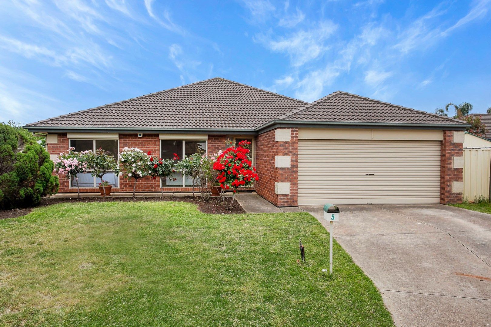 5 Woodside Court, Parafield Gardens SA 5107, Image 0