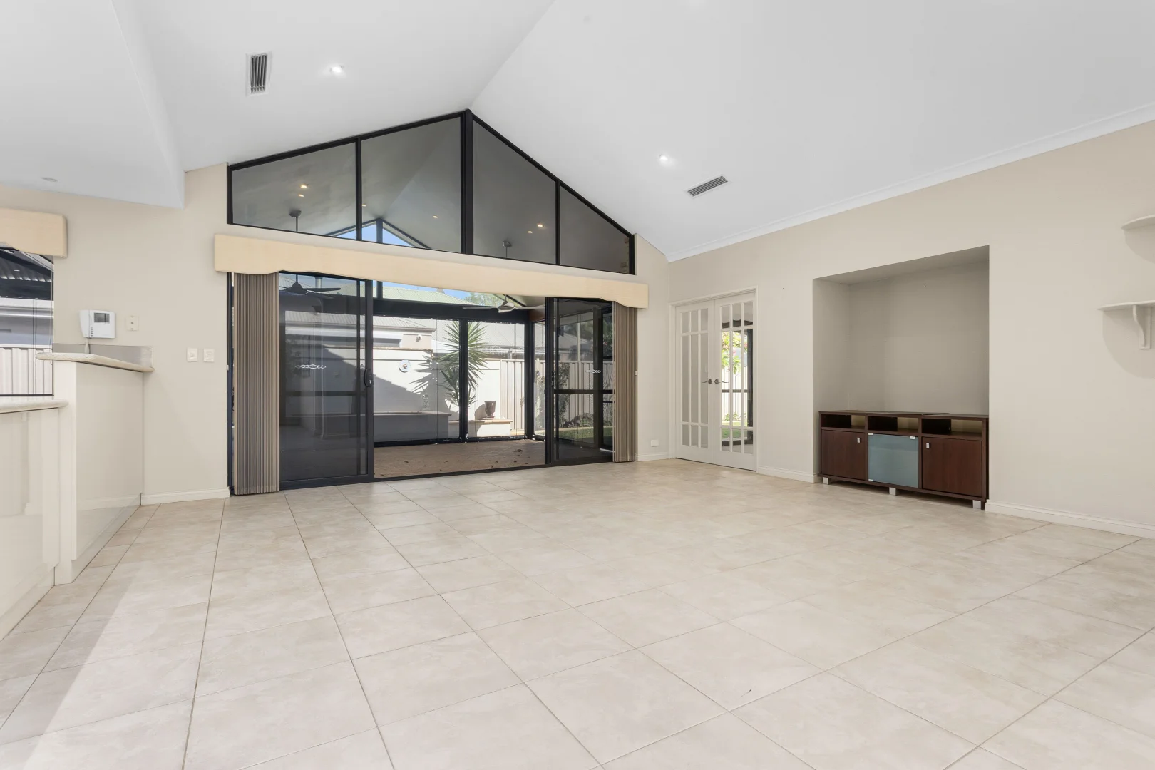 Additional image 2 of 42 Zlinya Circle, Spearwood WA 6163