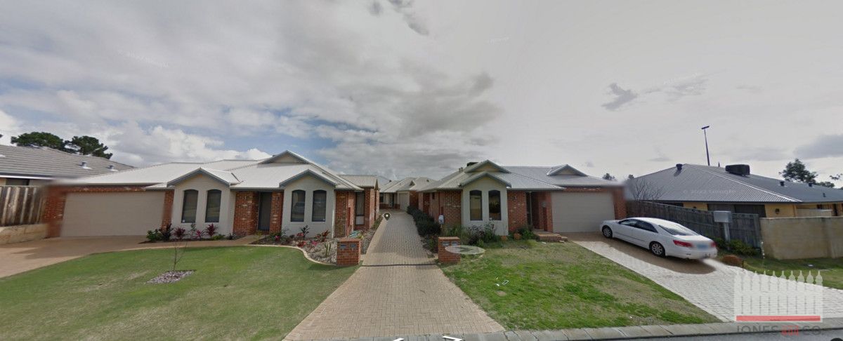 3 bedrooms Apartment / Unit / Flat in 4/7 Madden Way ELLENBROOK WA, 6069