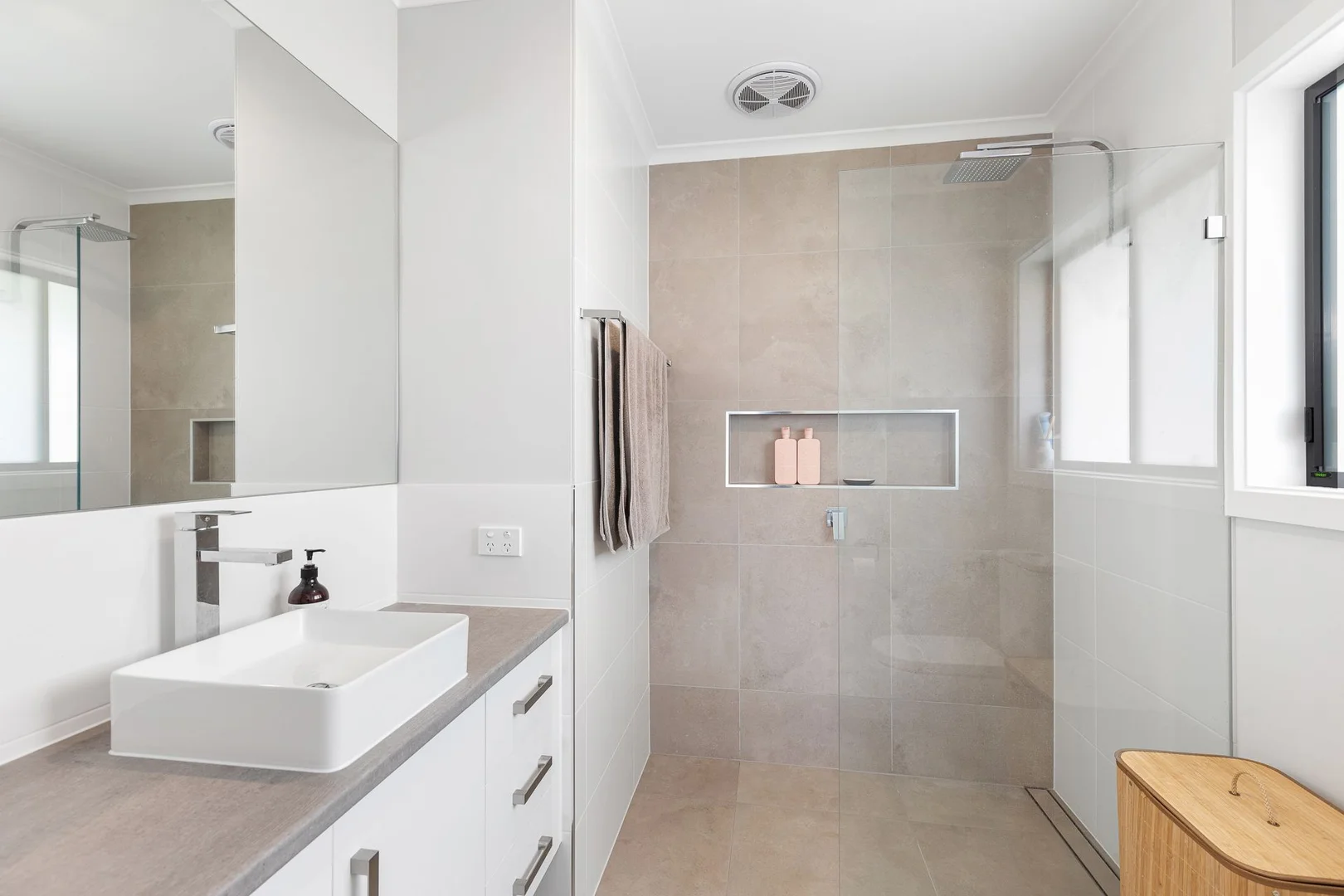 Additional image 8 of 4 Rose Street, Mount Gambier SA 5290