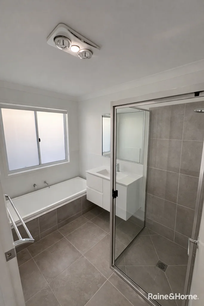 Additional image 9 of 70 Powell Close, New Auckland QLD 4680