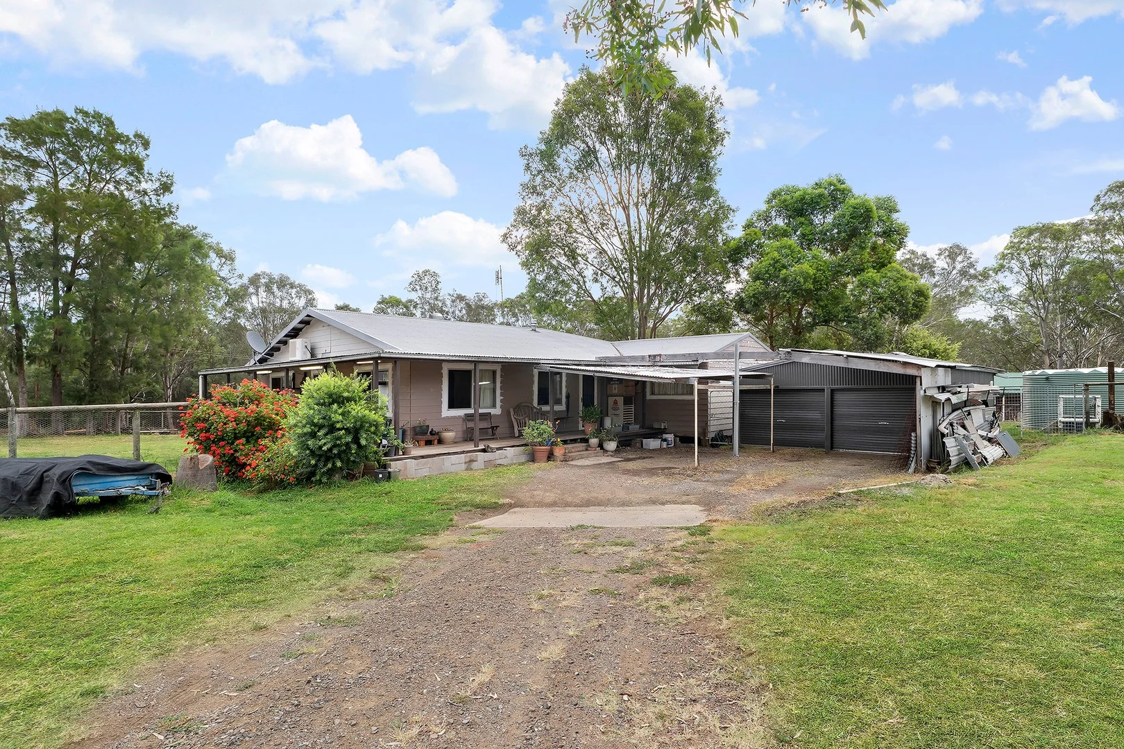 3037 New England Highway, Belford NSW 2335
