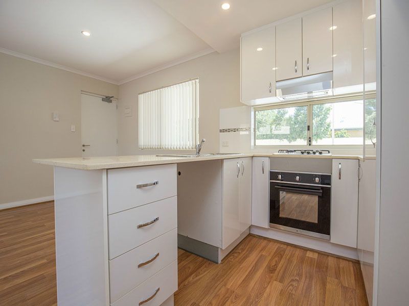 2 bedrooms Apartment / Unit / Flat in 3/36 North Street MIDLAND WA, 6056