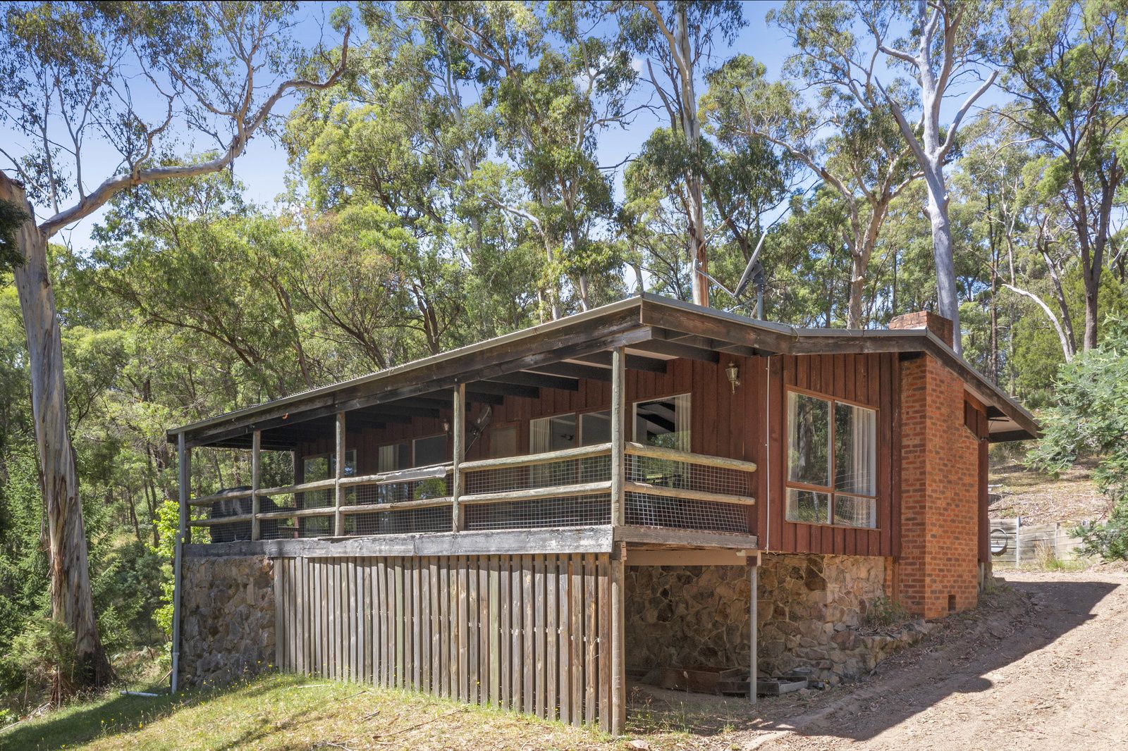 37 Rosella Street, Sawmill Settlement VIC 3723, Image 1