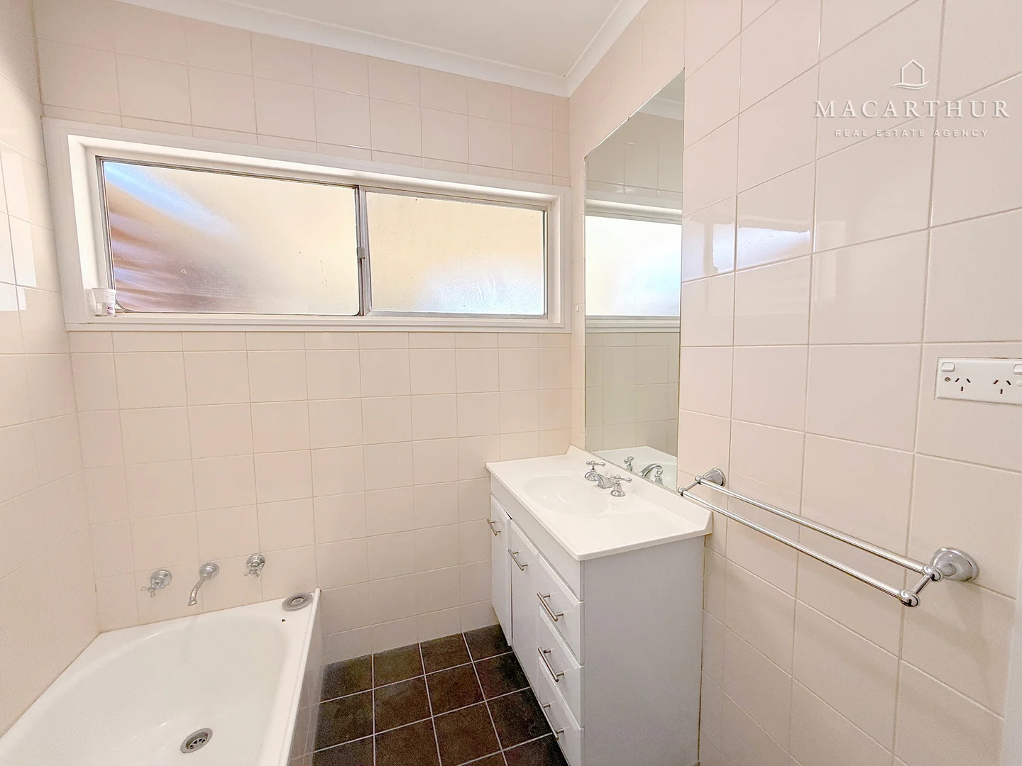 Additional image 8 of 79 Hebden Street, Lockhart NSW 2656