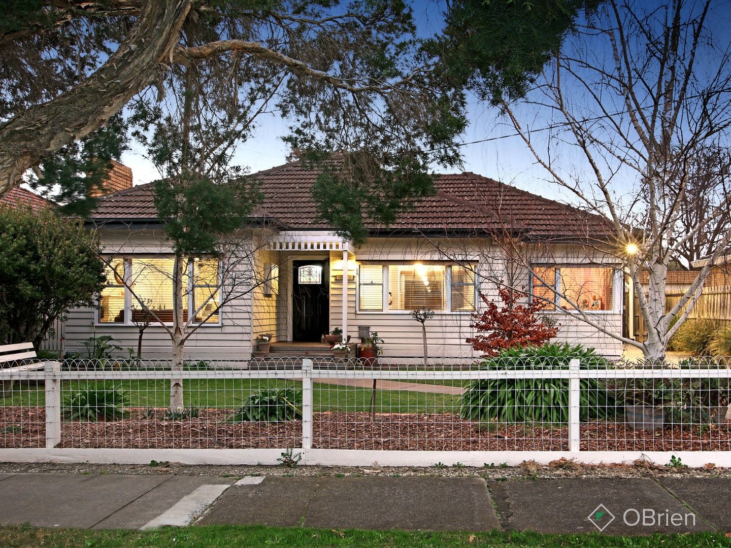 10 Acacia Avenue, Oakleigh South VIC 3167, Image 0