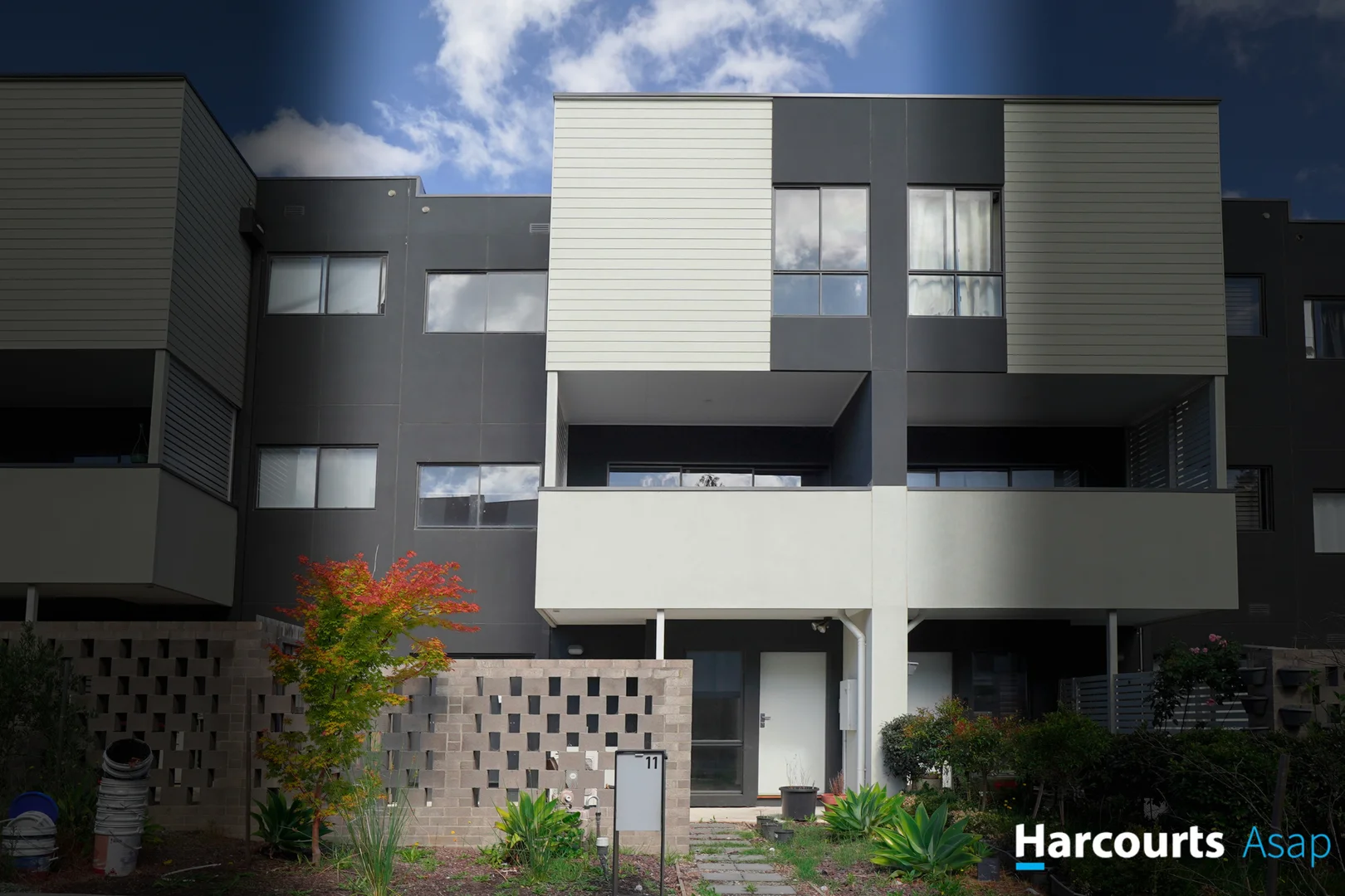 11 Kinsfolk Circuit, Doveton VIC 3177