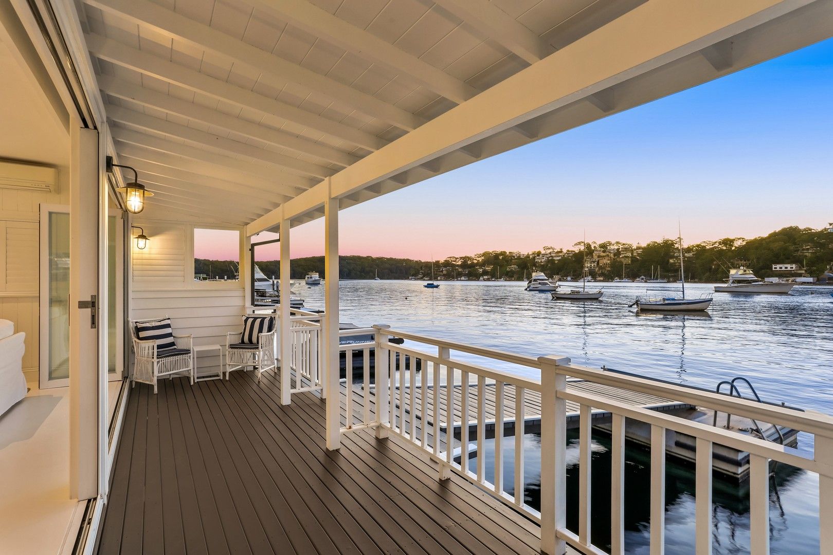 3 bedrooms House in 433 Willarong Road CARINGBAH SOUTH NSW, 2229