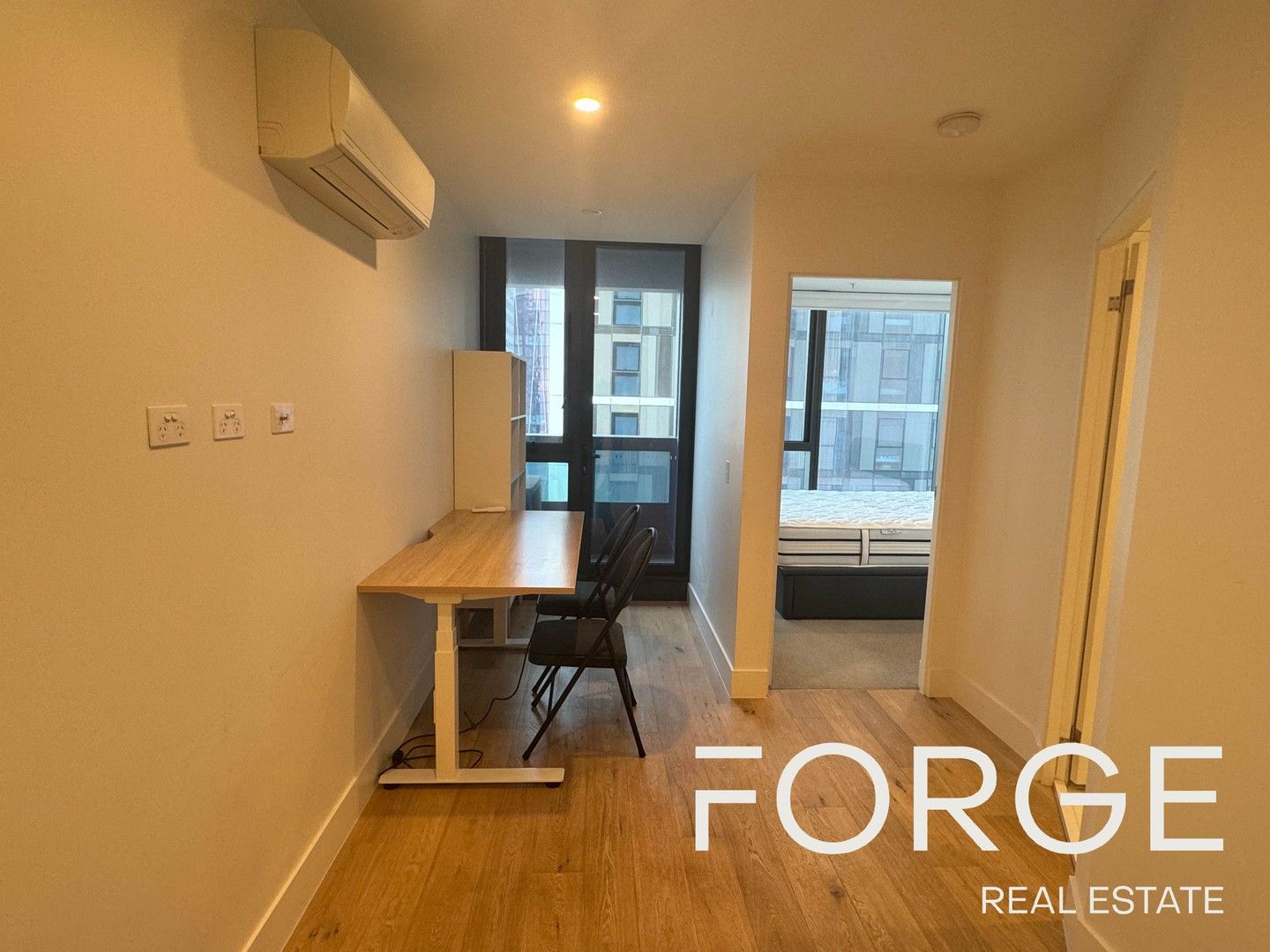 1 bedrooms Apartment / Unit / Flat in 3708/500 Elizabeth Street MELBOURNE VIC, 3000