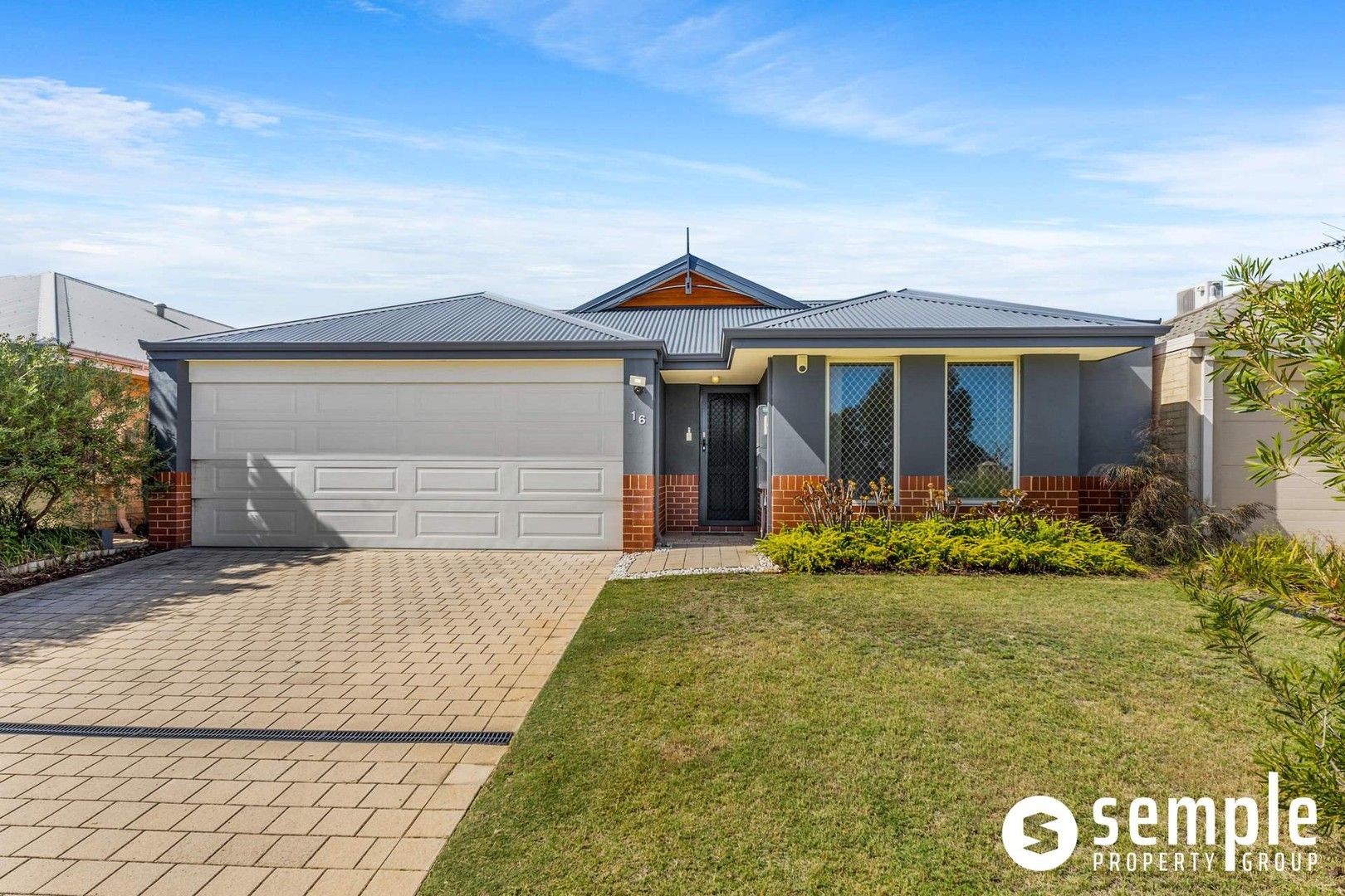 3 bedrooms House in 16 Pardalote Court BEELIAR WA, 6164