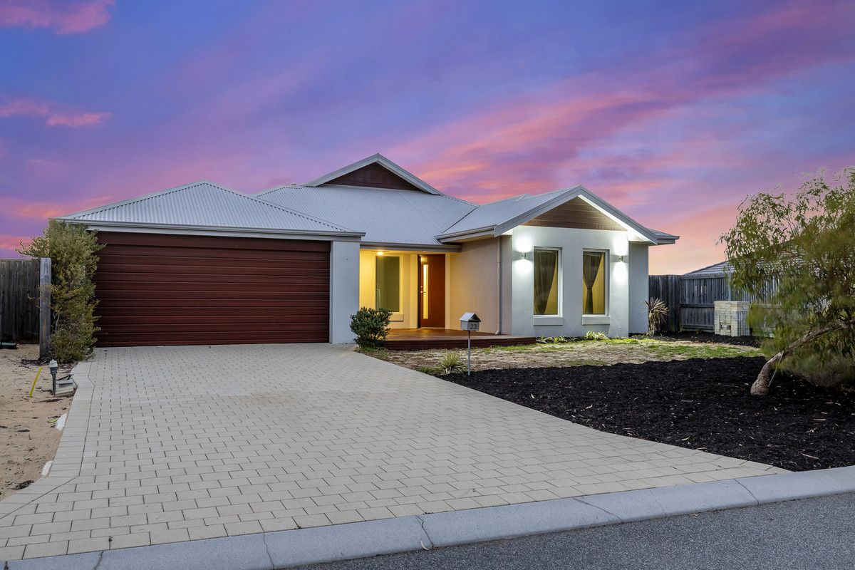 23 Tinsel Street, Yanchep WA 6035 House For Rent 620 Domain