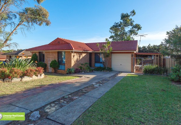 19 Octavia Avenue, Rosemeadow NSW 2560