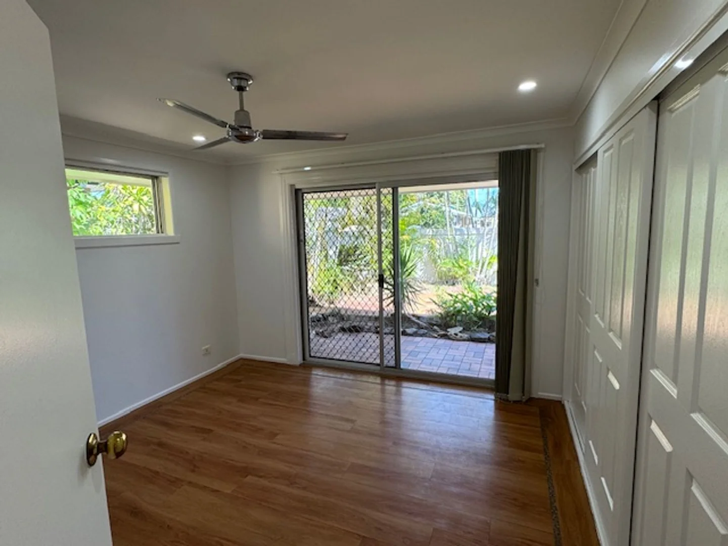 Additional image 13 of 59 Kalimna Drive, Broadbeach Waters QLD 4218