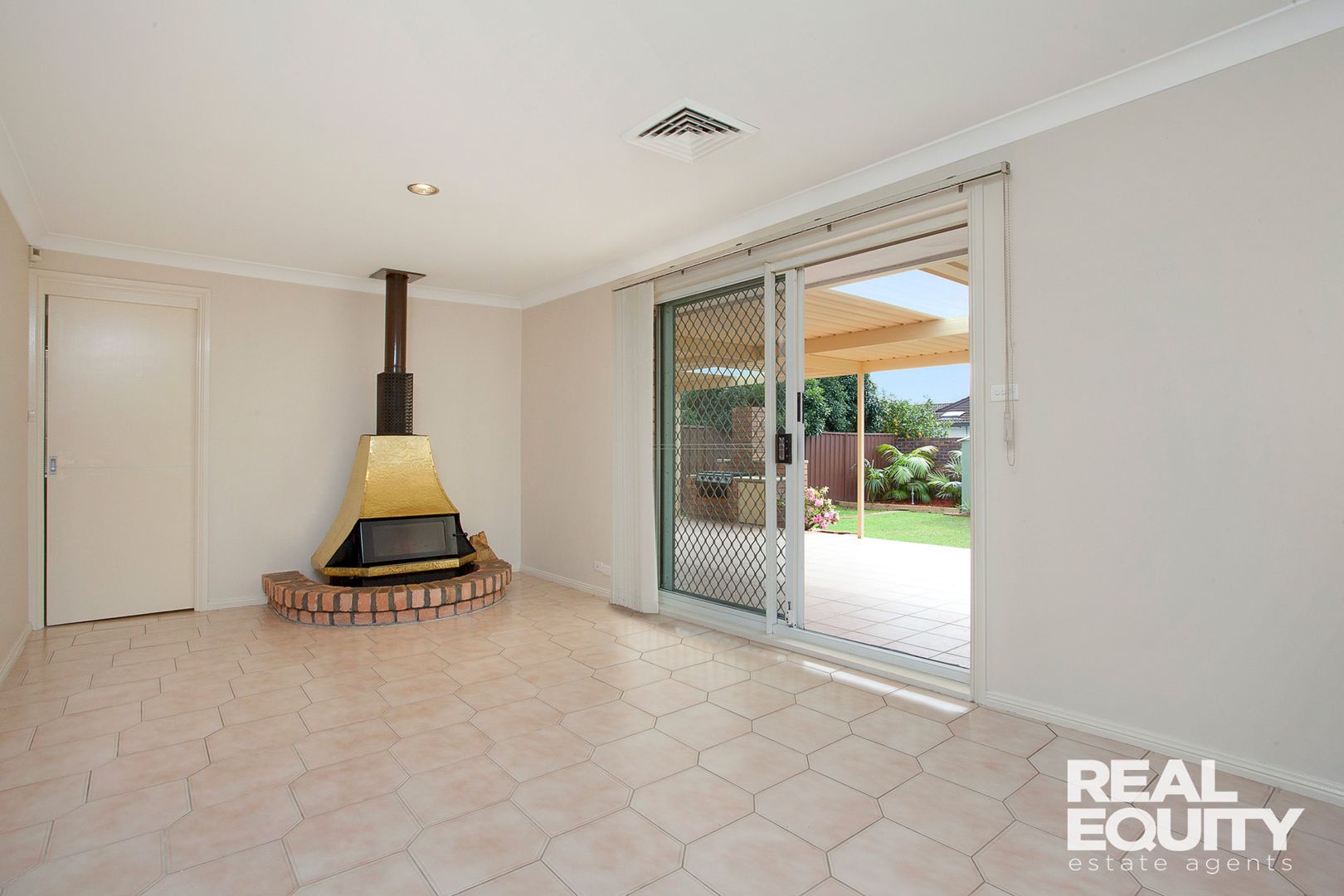 9 Banbury Crescent, Chipping Norton NSW 2170 House For Rent Domain