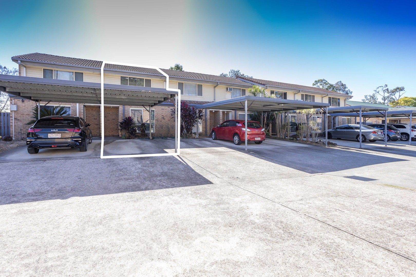 2 bedrooms Townhouse in 2/159 Pappas Way CARRARA QLD, 4211