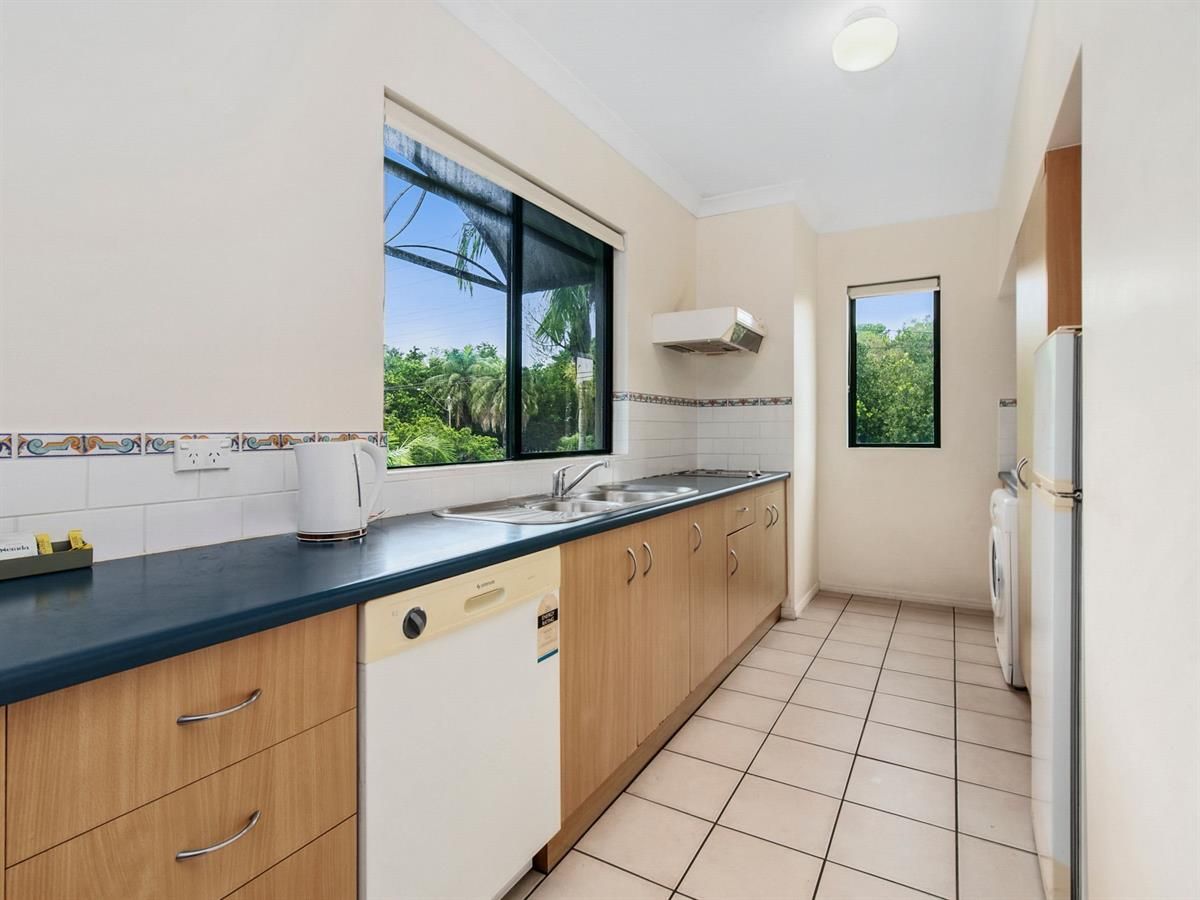 18/186-188 McLeod Street, Cairns North QLD 4870, Image 2