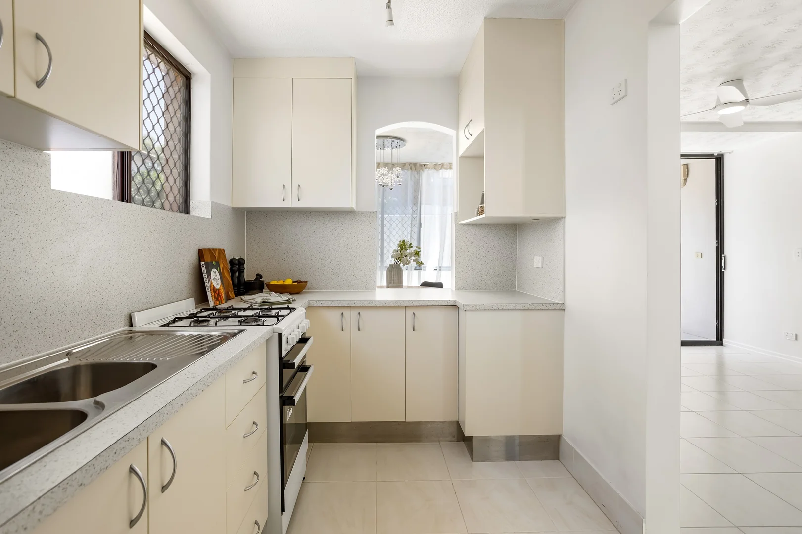 Additional image 7 of 2/88 Eagle Terrace, Sandgate QLD 4017