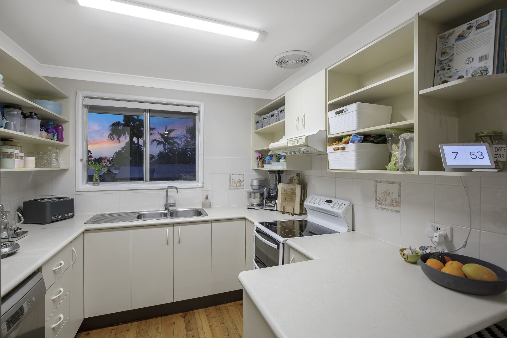 70 Winifred Avenue, Umina Beach NSW 2257, Image 2