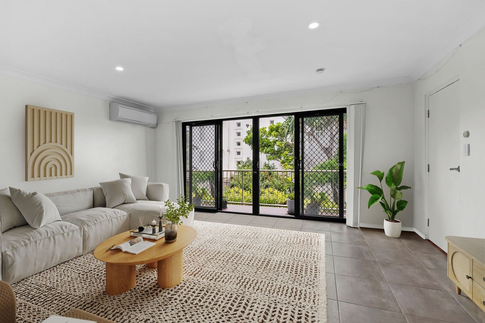 2 bedrooms Apartment / Unit / Flat in 4/72 Peregian Esplanade PEREGIAN BEACH QLD, 4573