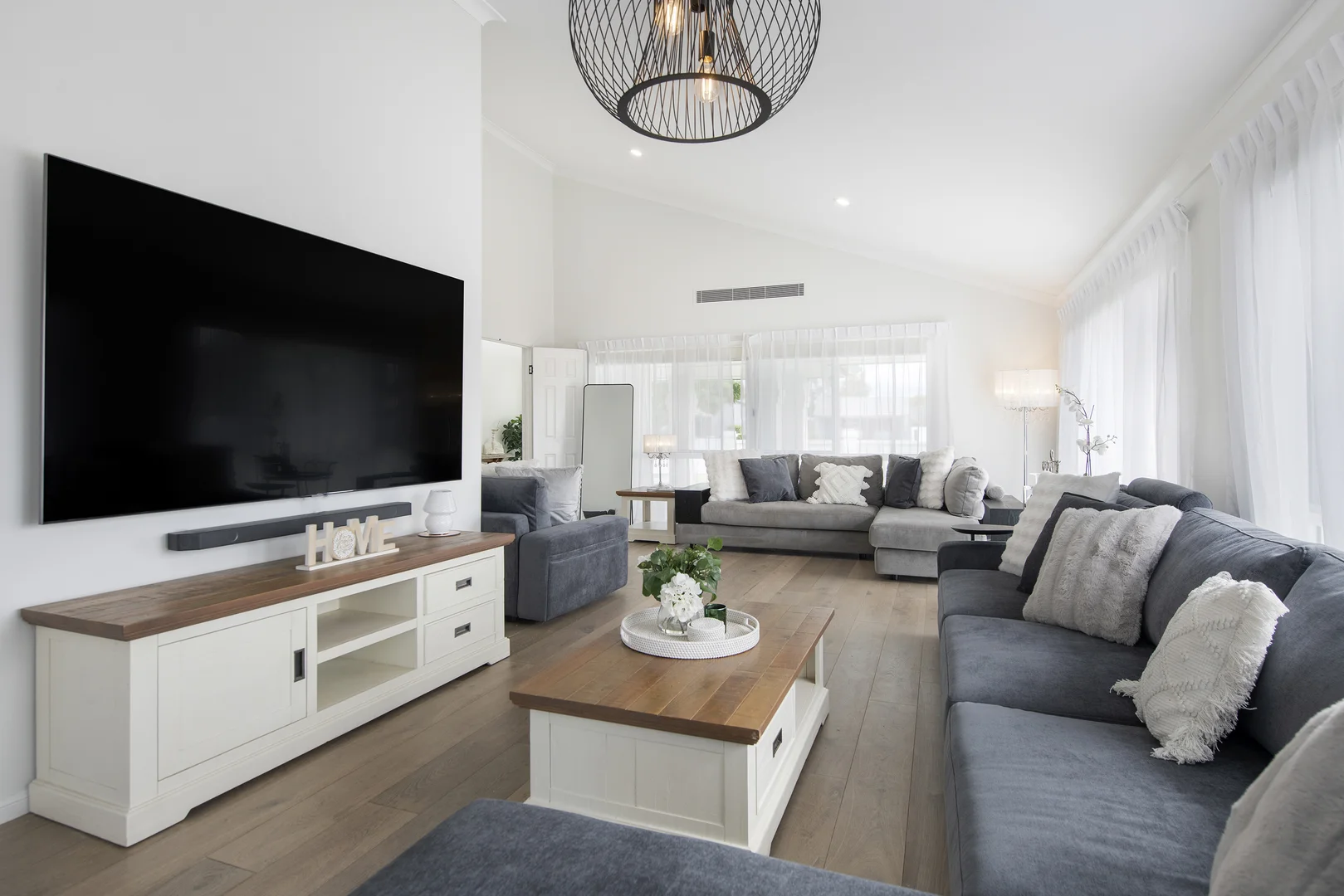 Additional image 9 of 1 Montego Court, Mermaid Waters QLD 4218