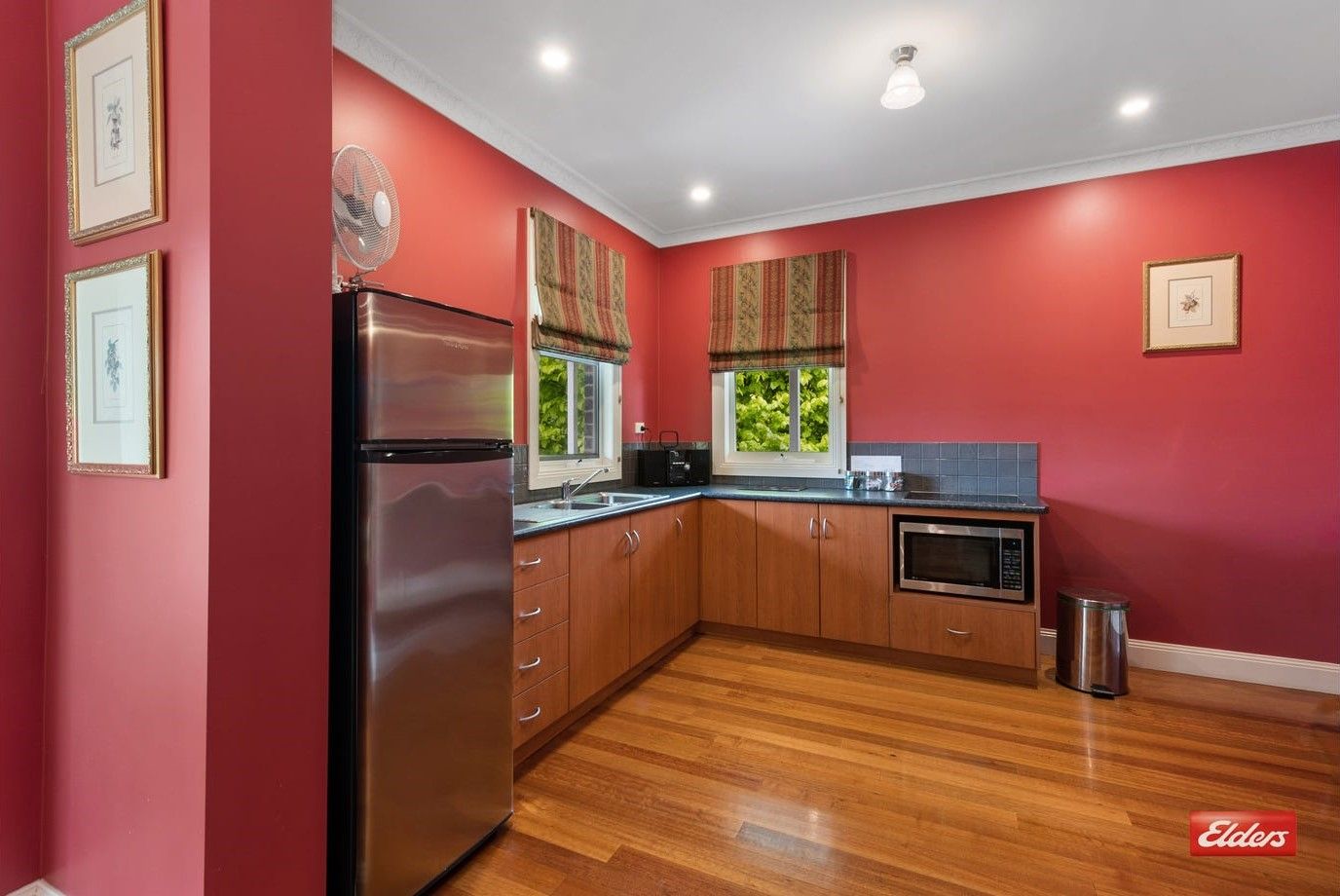 2/27 Harvey Street, Strahan TAS 7468, Image 2