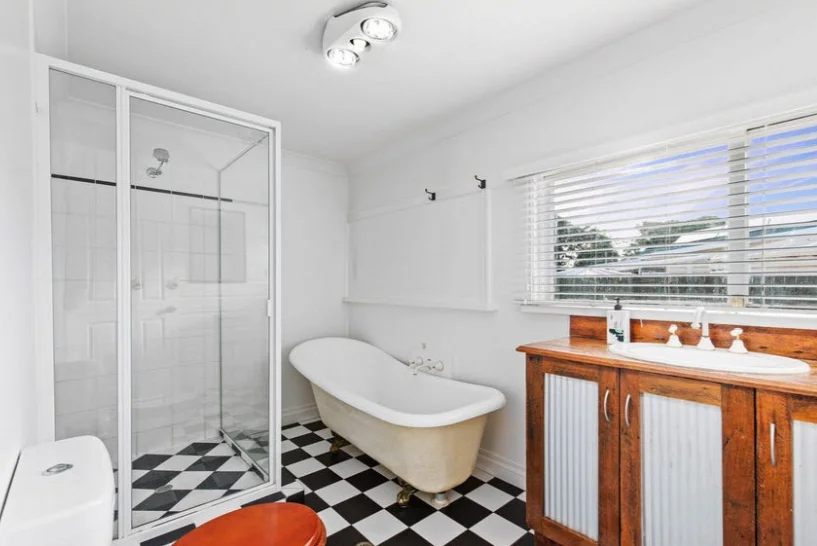 Additional image 6 of 24 Wallace Street, Newtown QLD 4350