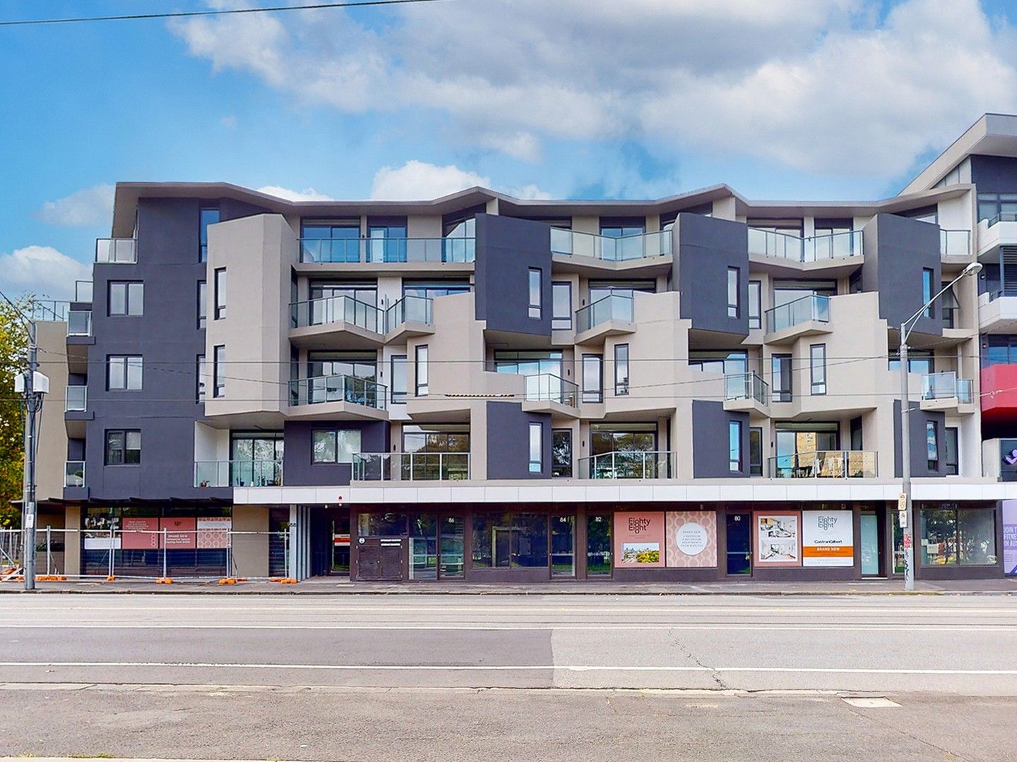 2 bedrooms Apartment / Unit / Flat in 311/88 Mount Alexander Road TRAVANCORE VIC, 3032