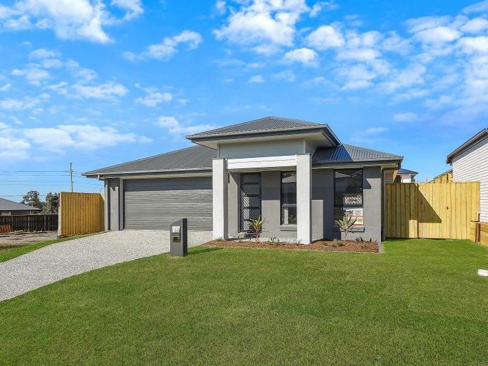 4 bedrooms House in 14 Highgrove Street THORNLANDS QLD, 4164