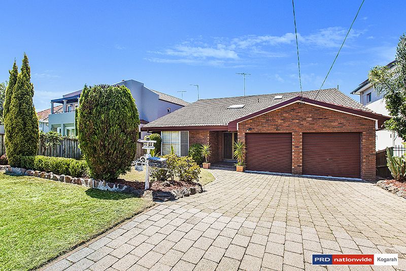 30 Benwerrin Ave, Carss Park NSW 2221, Image 1