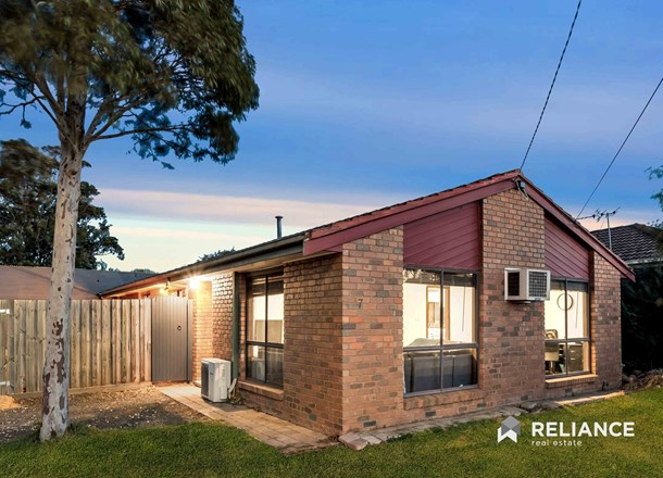 7 Cambridge Crescent, Werribee VIC 3030