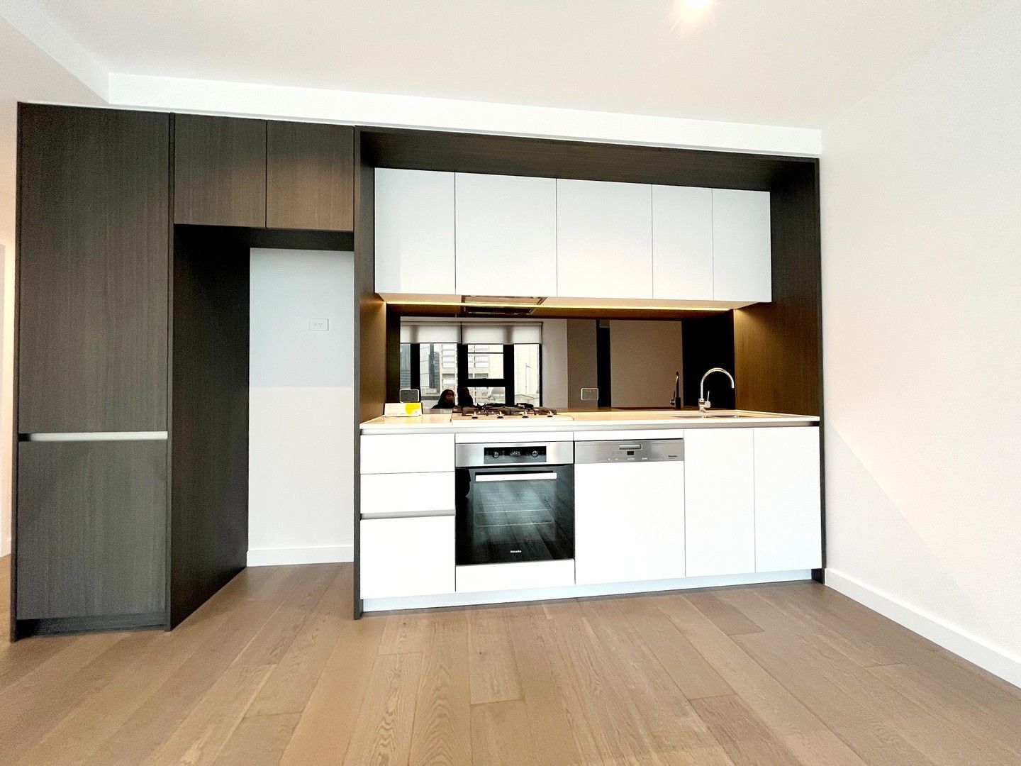 2 bedrooms Apartment / Unit / Flat in 810/628 Flinders Street DOCKLANDS VIC, 3008