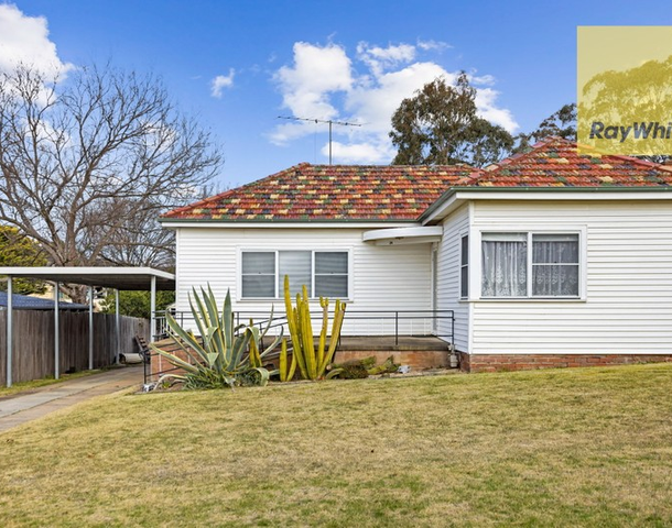 34 Garfield Avenue, Goulburn NSW 2580