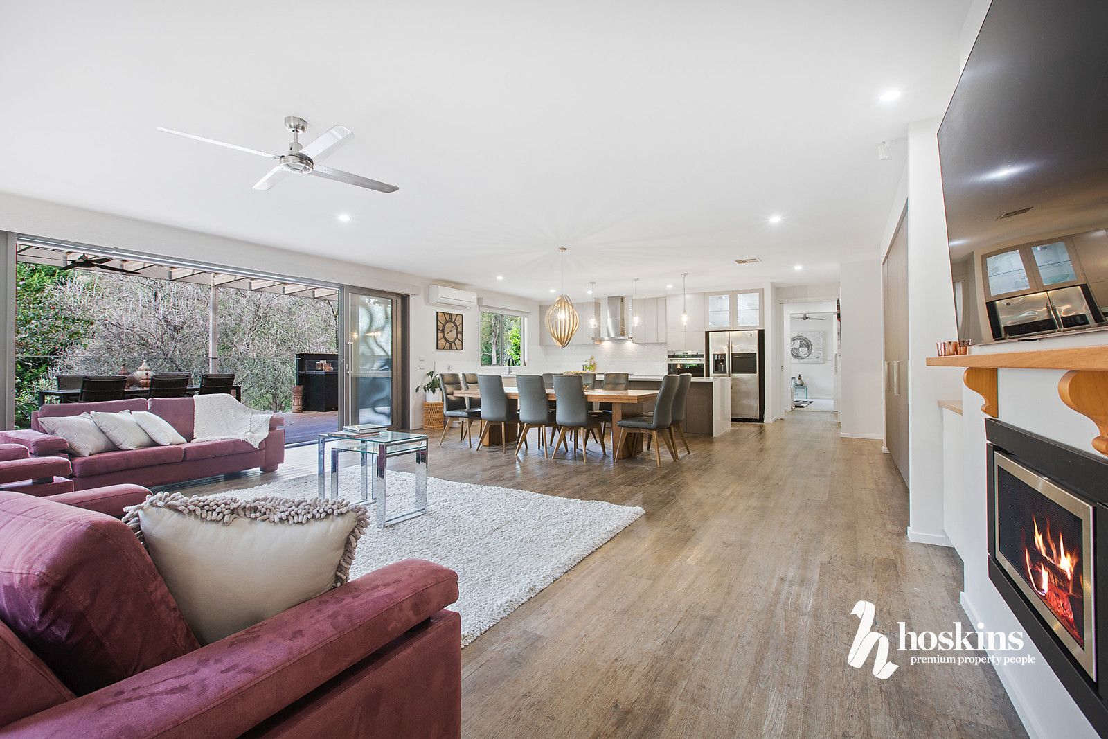 1 Daniel Court, Park Orchards VIC 3114, Image 0