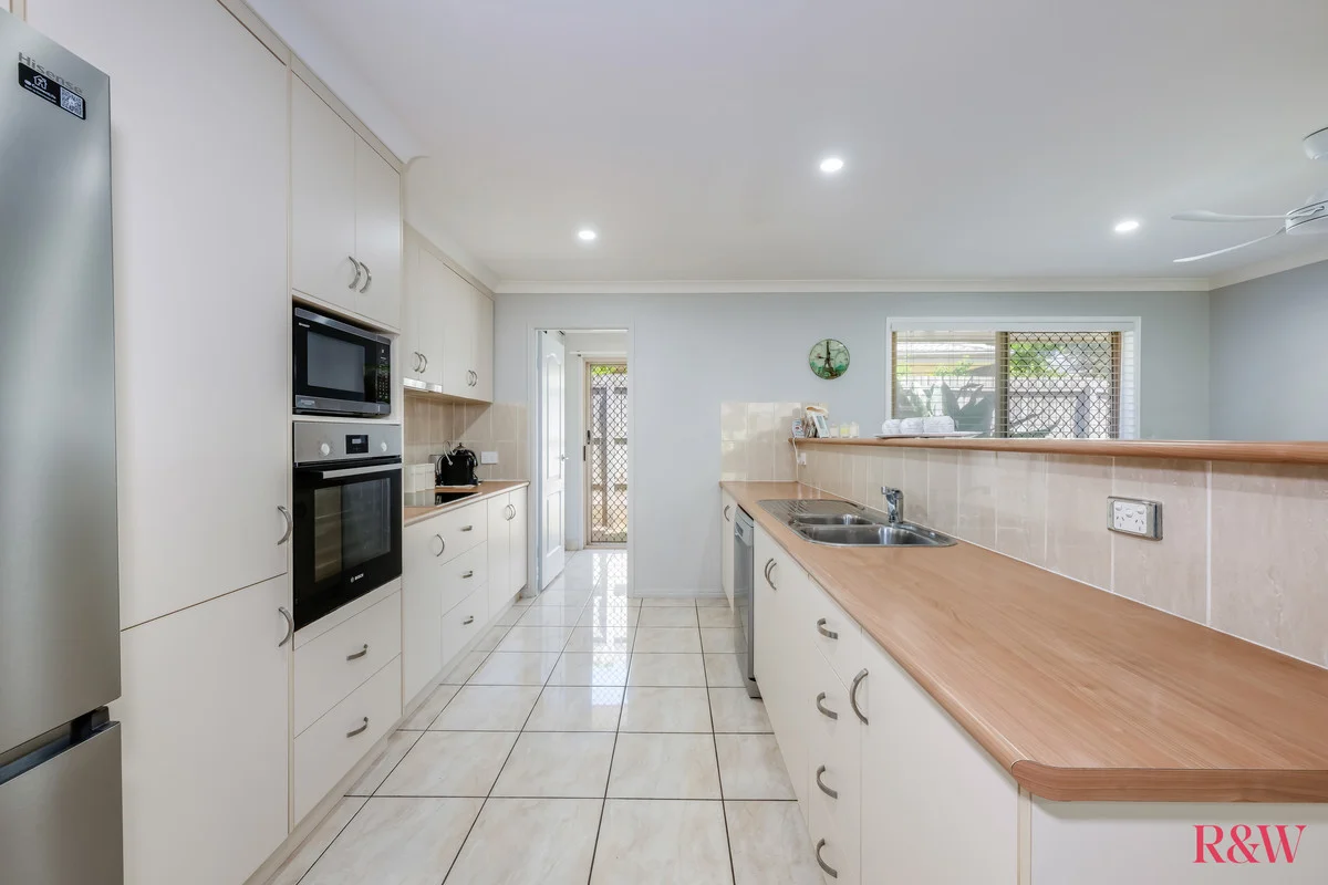 Additional image 5 of 15 McCallum Close, Coral Cove QLD 4670