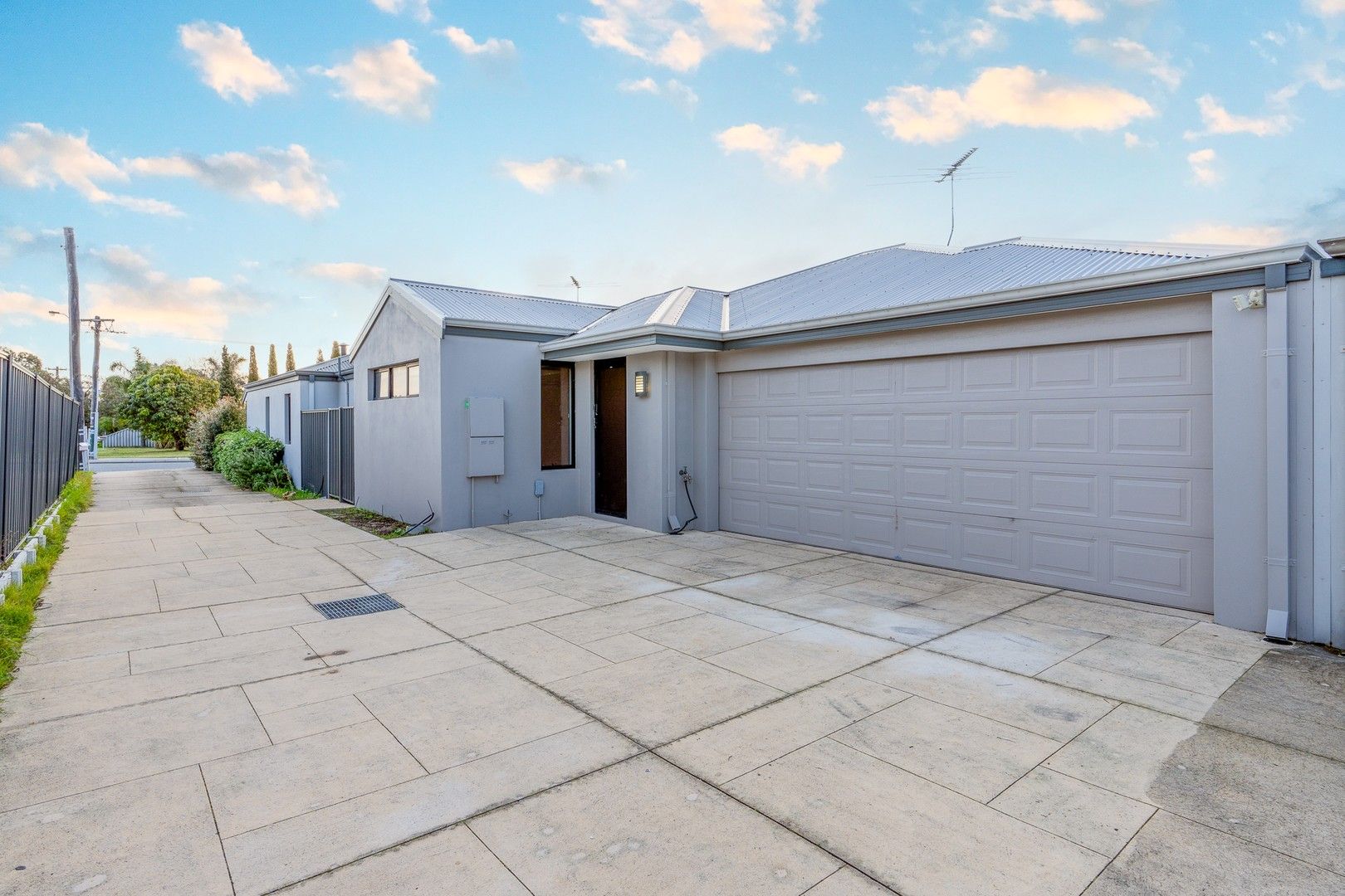 3 bedrooms Villa in 87B Kilmurray Way BALGA WA, 6061