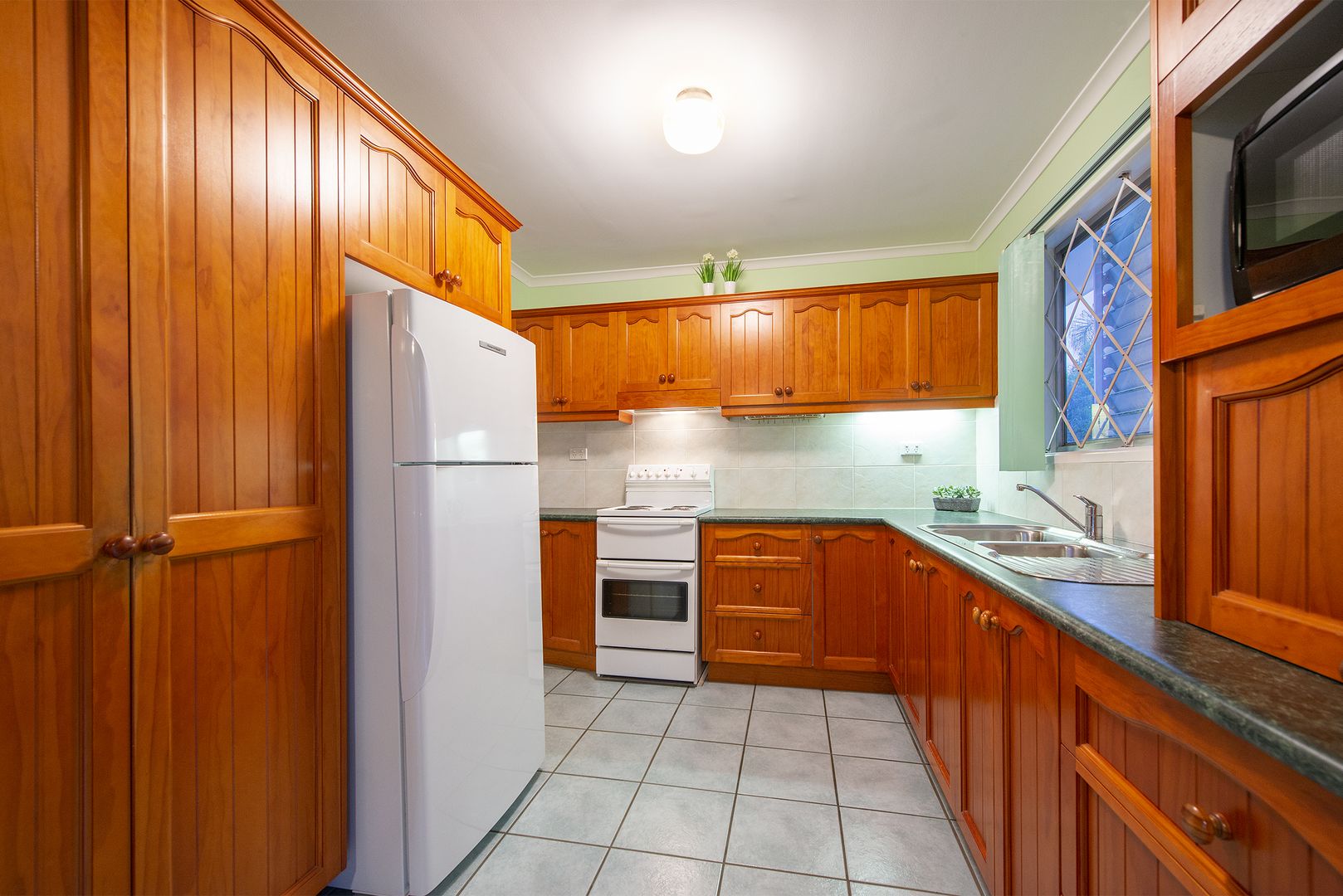 30 Woodlands Drive, Rochedale South QLD 4123, Image 2