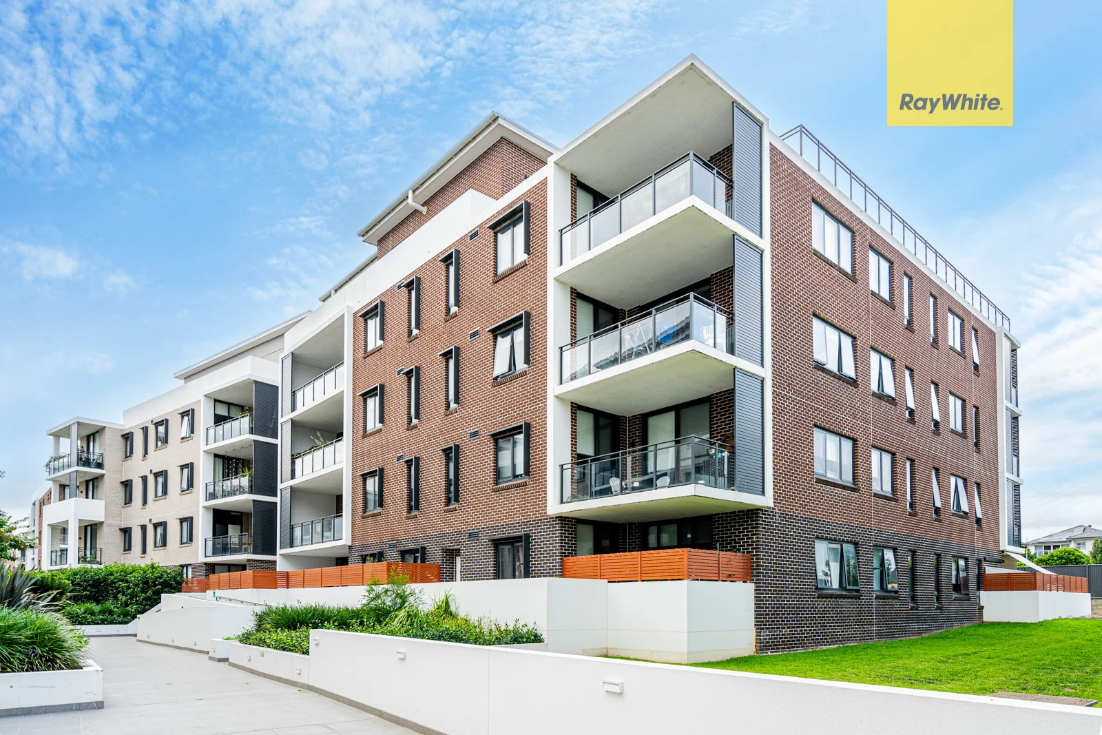 246/2 Gerbera Place, Kellyville NSW 2155