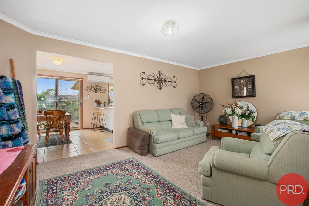 1/10 Proserpine Close, Ashtonfield NSW 2323, Image 2