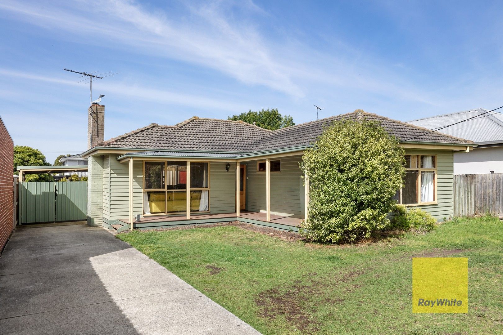 3 bedrooms House in 49 Marjorie Avenue BELMONT VIC, 3216