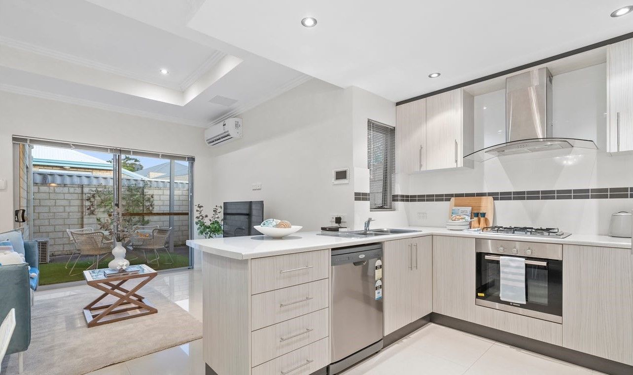 3 bedrooms Villa in 22C Ravenswood Drive NOLLAMARA WA, 6061