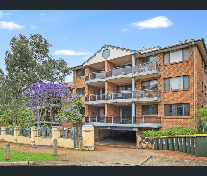 2 bedrooms Apartment / Unit / Flat in 5/2-6 Priddle Street WESTMEAD NSW, 2145