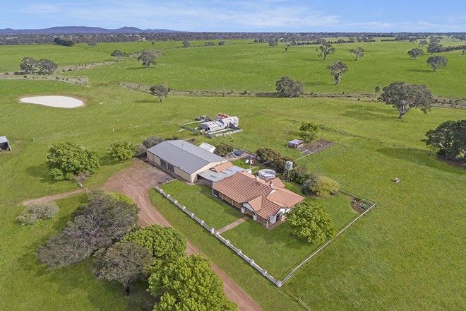 Picture of 67 Prices Road, CAVENDISH VIC 3314