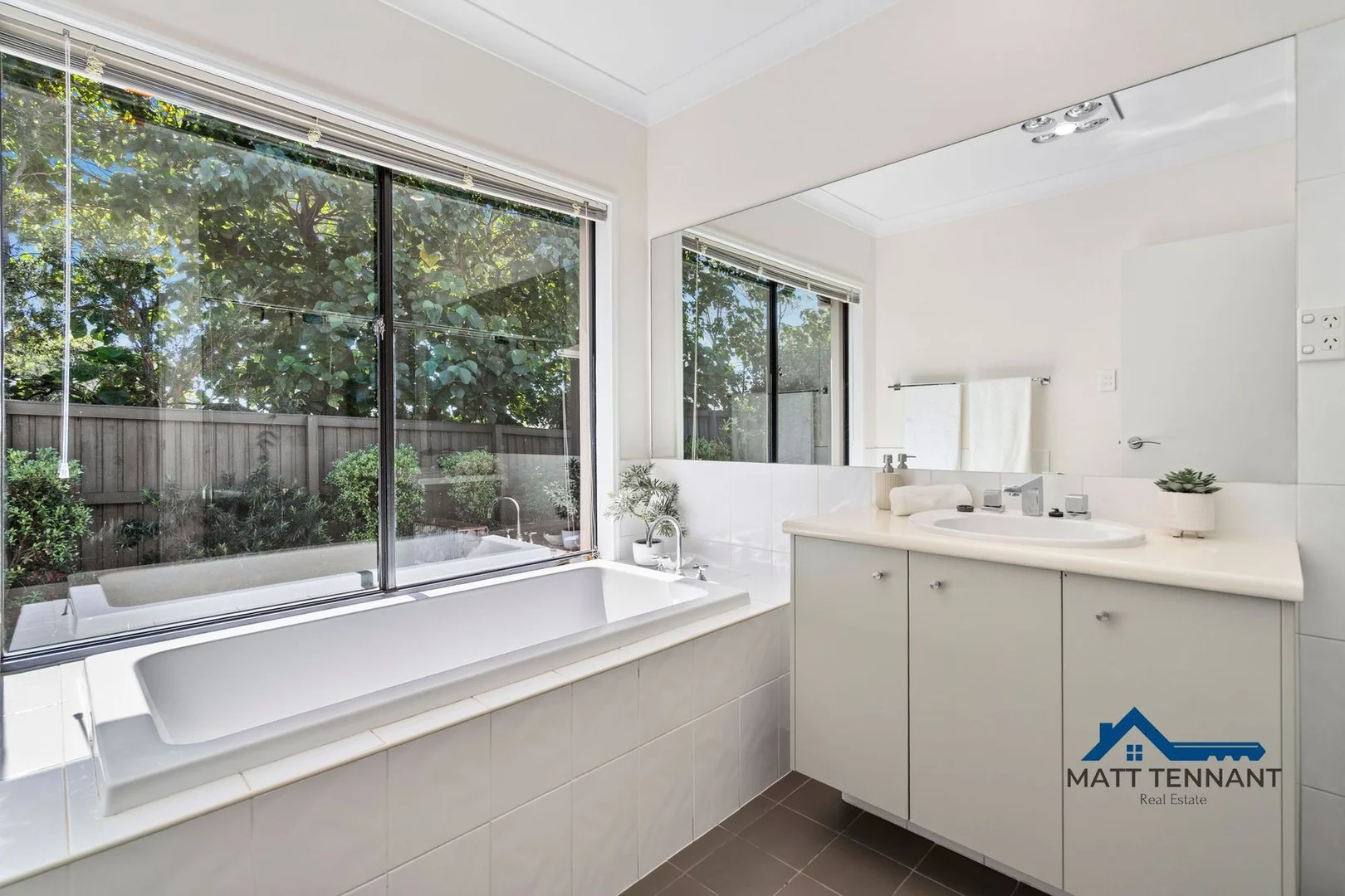 Additional image 16 of 103 Habitat Drive, Redland Bay QLD 4165