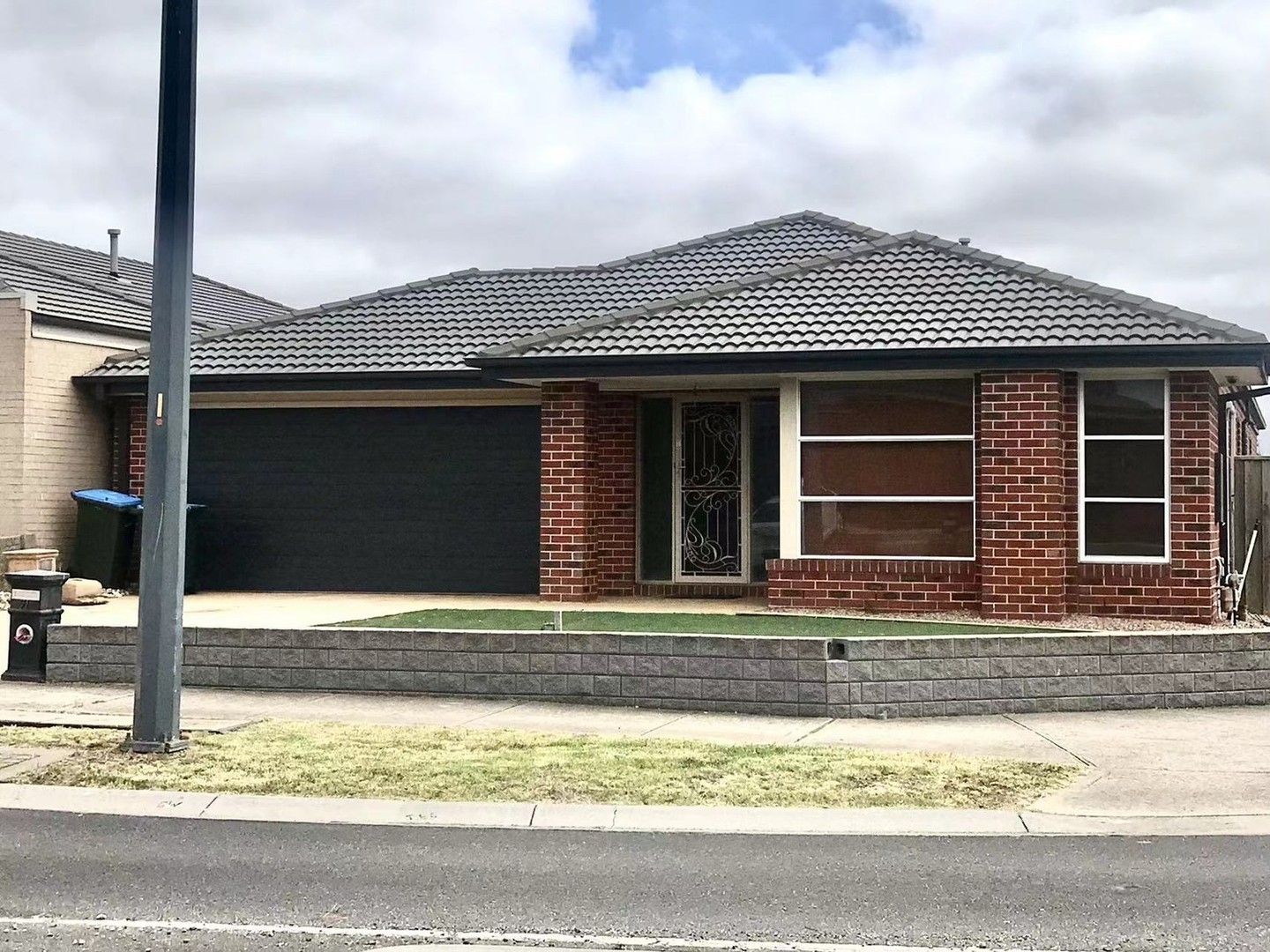 4 bedrooms House in 71 Tristania Drive POINT COOK VIC, 3030