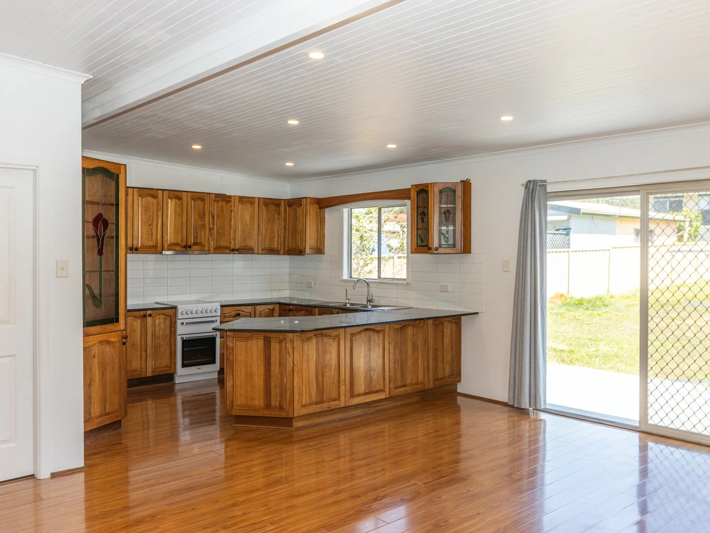 Additional image 3 of 9 Ocean View Road, Sussex Inlet NSW 2540