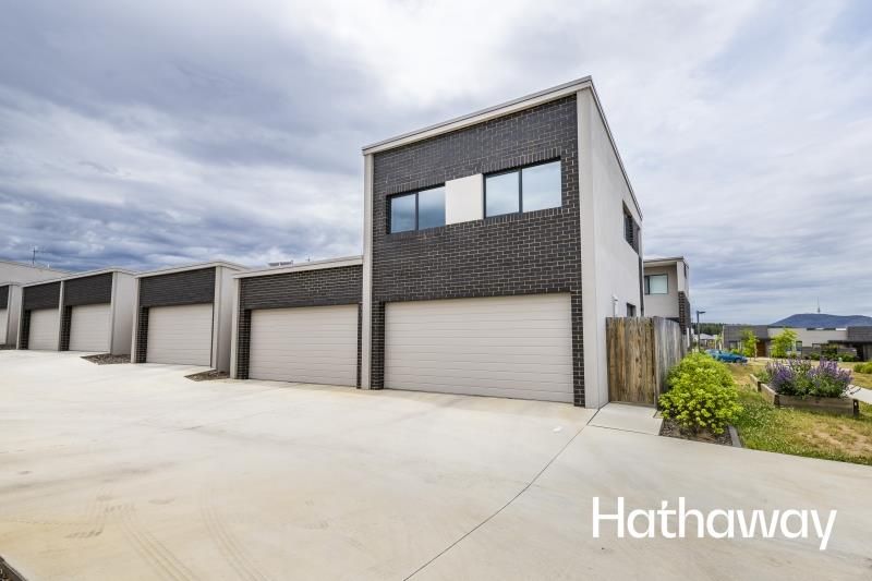 1 bedrooms Apartment / Unit / Flat in 17A Finemore Street COOMBS ACT, 2611